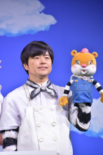 バカリズム、『賞金1億円の人脈＆人望バトル トモダチ100人よべるかな？』配信記念イベントに登場