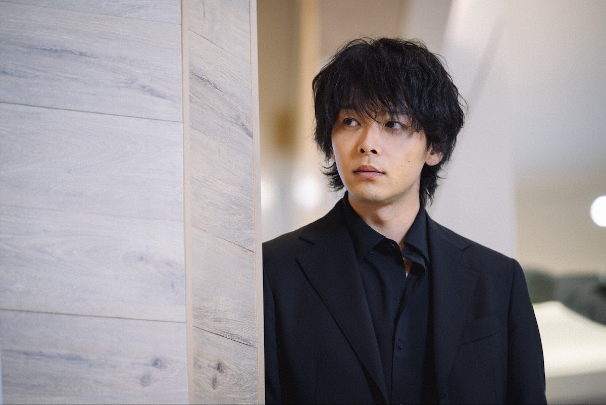 『DOPE』第2話　“才木”高橋海人たち特捜課が瞬間移動するドーパーとバトルを展開