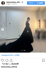 土屋太鳳、舞台のオフショットからドレス姿を披露　※「土屋太鳳」インスタグラム