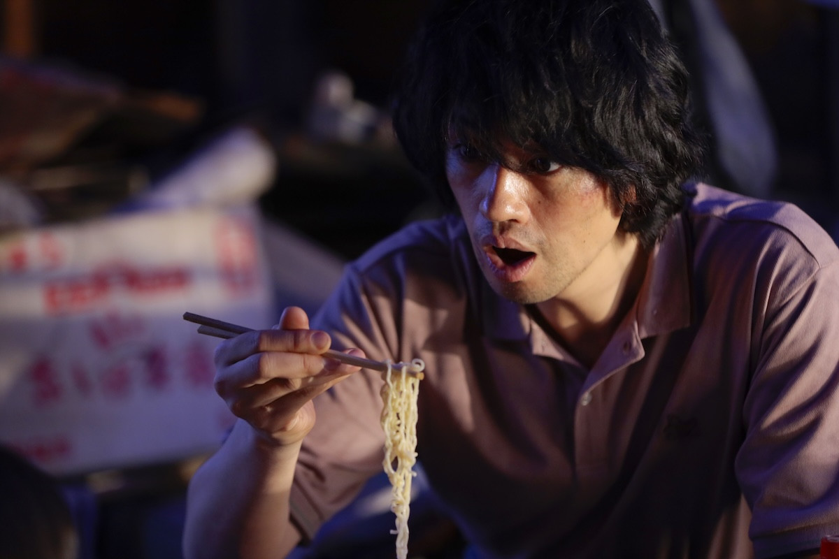 『誘拐の日』第2話　“新庄”斎藤工、“凛”永尾柚乃に誘拐や両親の死を告白　2人は逃亡の道を選ぶ
