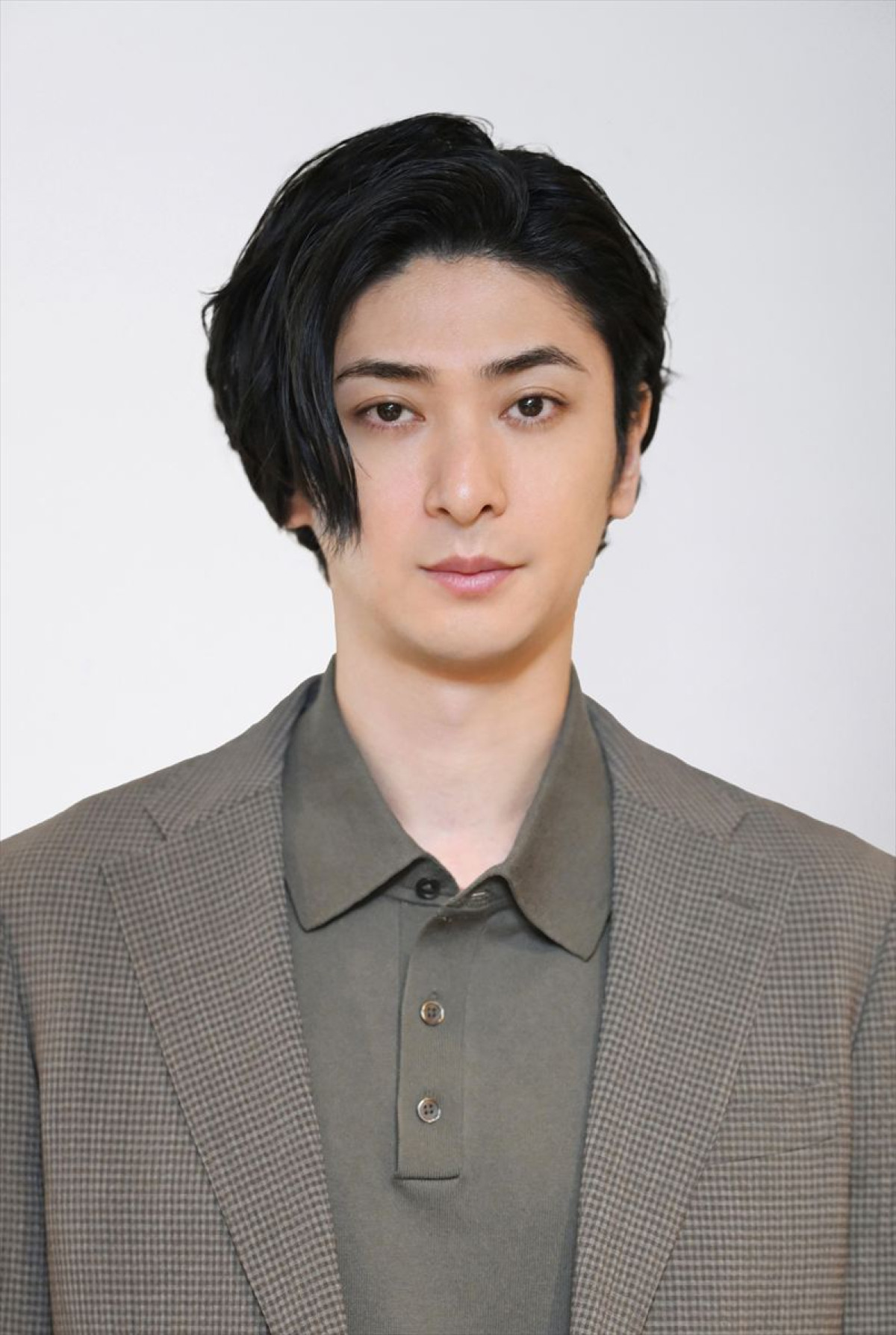 草なぎ剛主演ドラマ『終幕のロンド』、中村ゆり・塩野瑛久・要潤らレギュラーキャスト一挙解禁