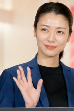 瀧内公美、ドラマ『放送局占拠』制作発表会見に登場