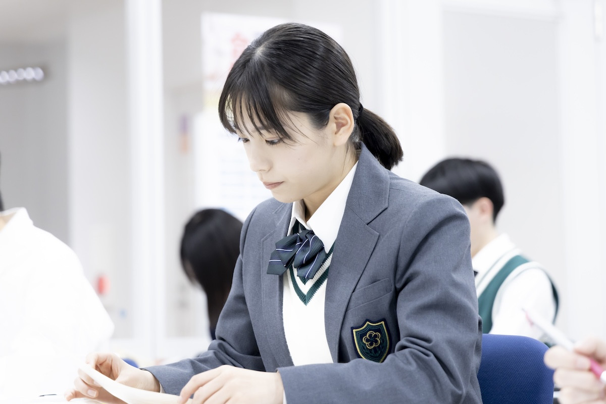 『ちはやふる－めぐり－』“めぐる”當真あみ、“千早”広瀬すずの写真にまさかの反応　視聴者ビックリ「その記憶なに!?」