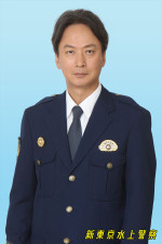 ドラマ『新東京水上警察』に出演する椎名桔平