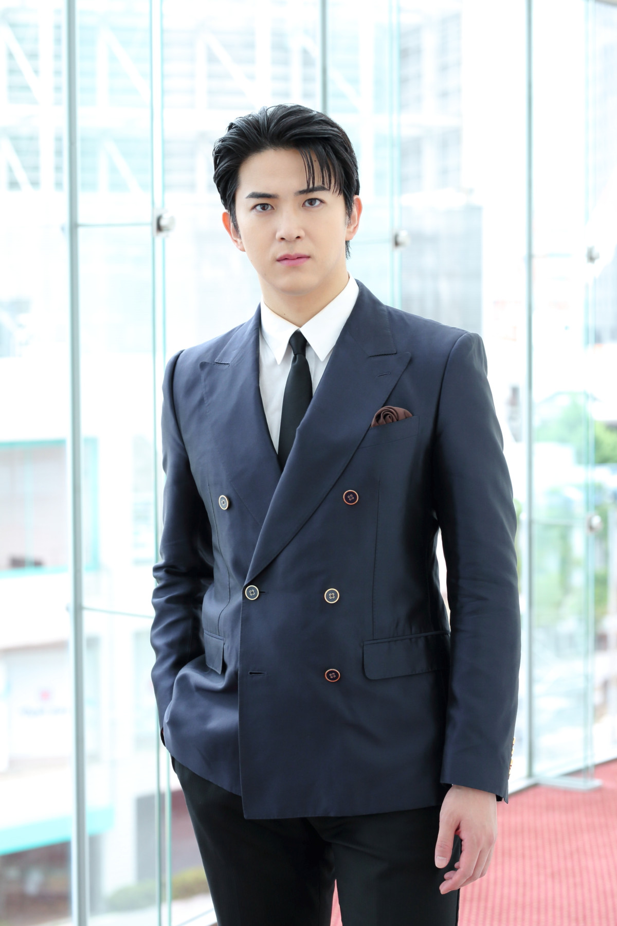 甲斐翔真、コロナ禍と共に始まった舞台人生　乗り越えた今、より楽しんで舞台に向き合える