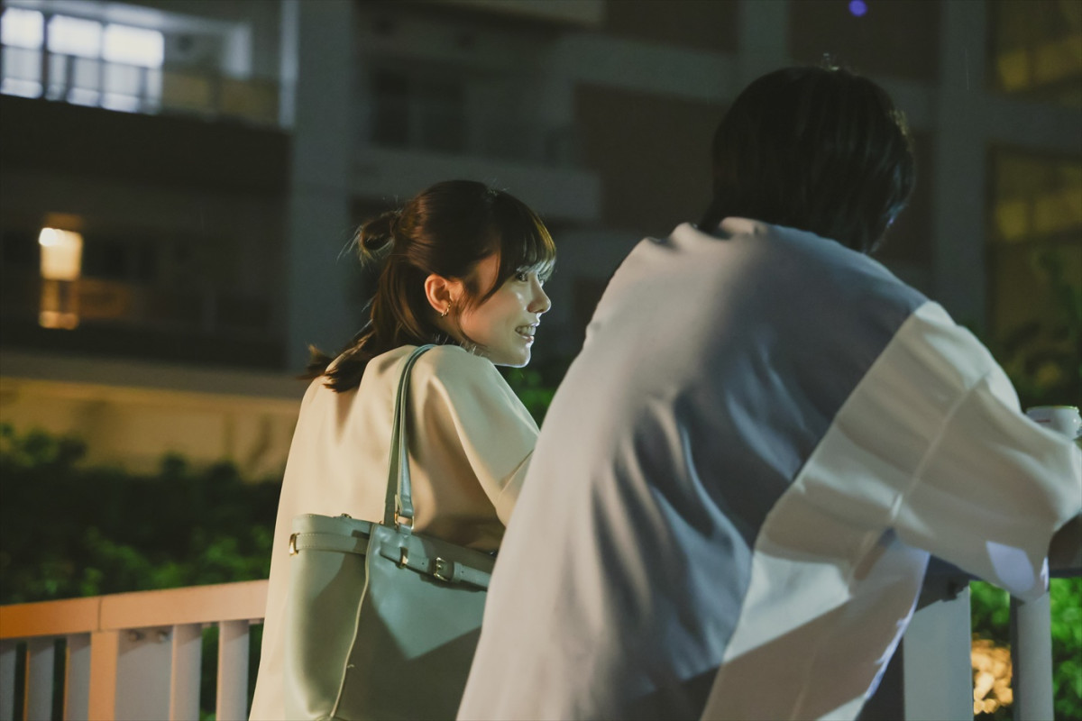 “乙葉”島崎遥香、「レンアイ」カミングアウト！　『もしレン』第4話場面写真到着　原作者書き下ろしイラストも