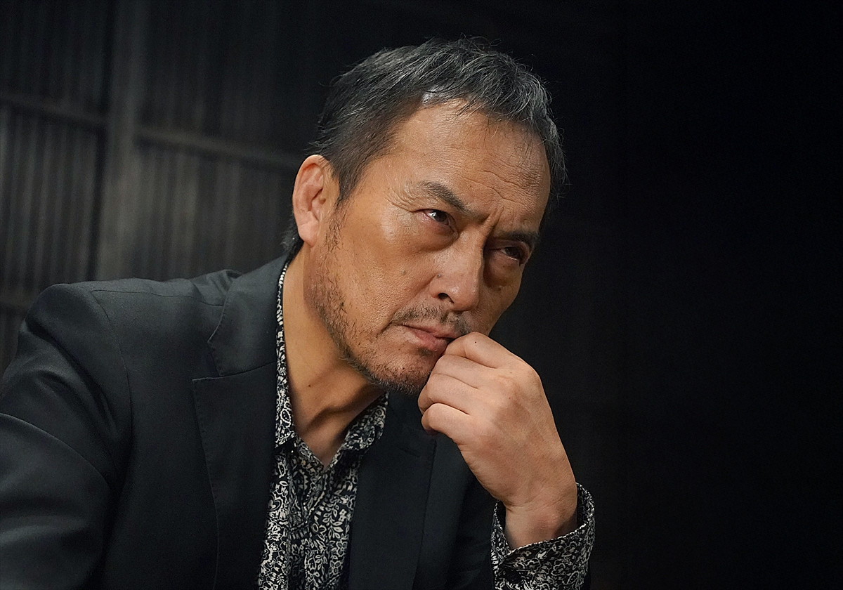 坂口健太郎演じる主人公の“激動の人生”が渦巻く！　映画『盤上の向日葵』場面写真一挙解禁