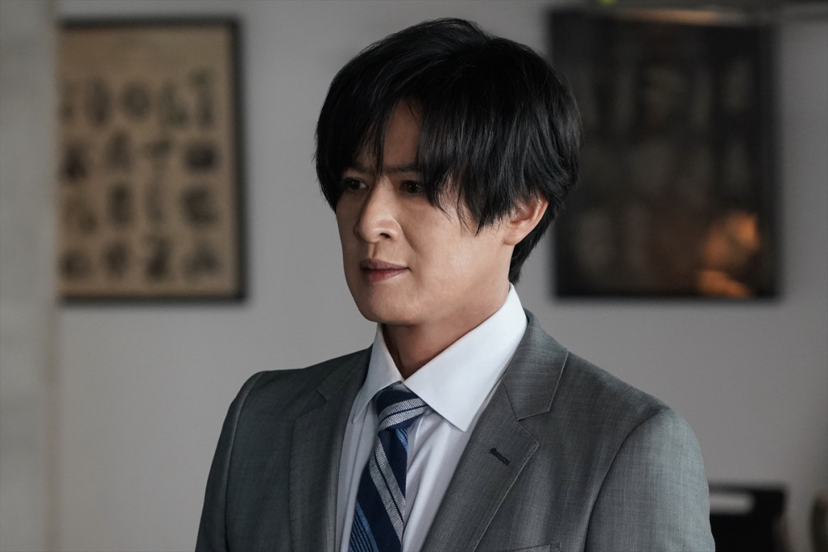 『DOCTOR PRICE』第6話、“鳴木”岩田剛典の父に罪をなすりつけた黒幕が判明！　第7話から新章開幕＆出演者解禁