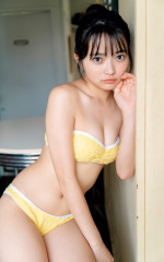 「週刊ヤングジャンプ」（集英社）38号より小森香乃（制コレ24メンバー）
