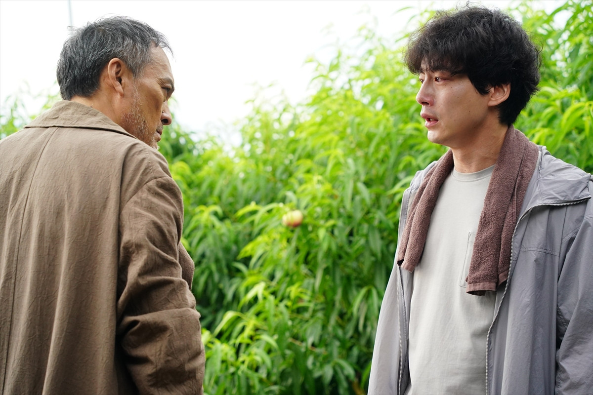 坂口健太郎演じる主人公の“激動の人生”が渦巻く！　映画『盤上の向日葵』場面写真一挙解禁
