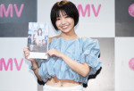 日めくりカレンダー2025『まいにちゆーの。』発売記念イベントに登場した大原優乃