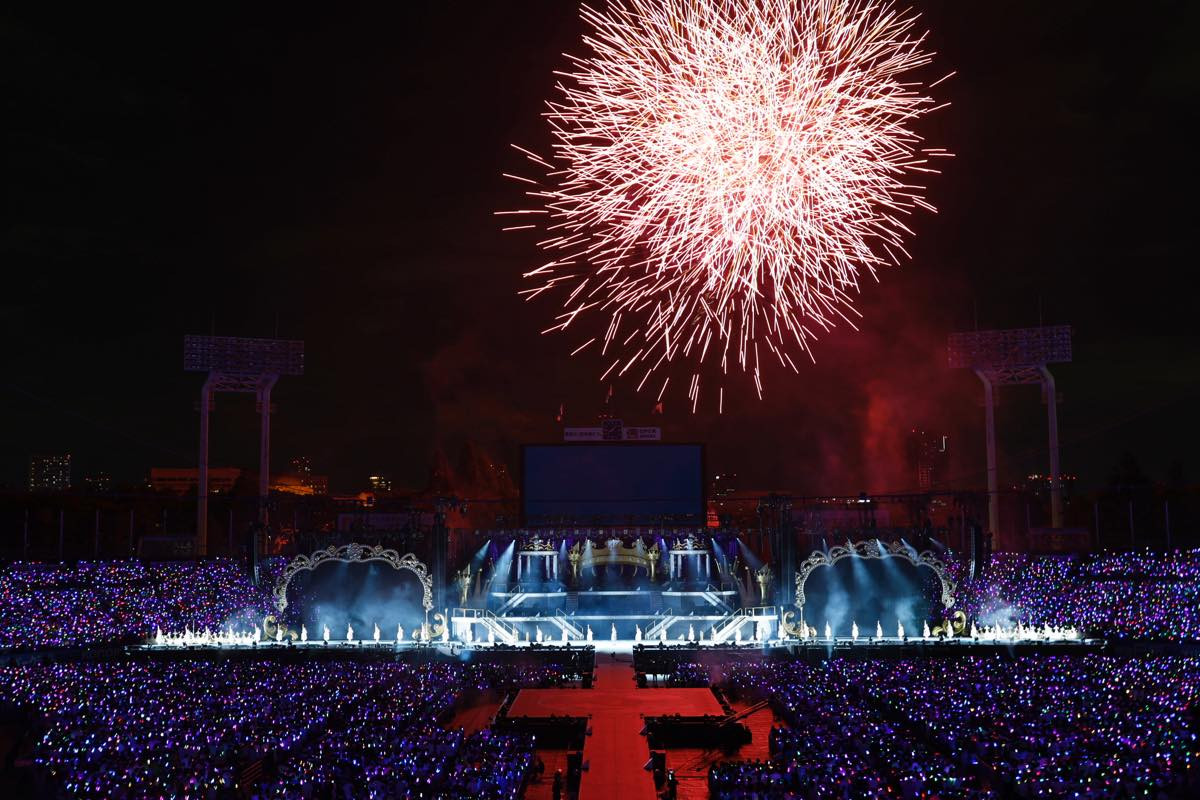 乃木坂46、「真夏の全国ツアー2025」ファイナル　神宮ライブ記念の10回目「来年もここでお祝いしたい」