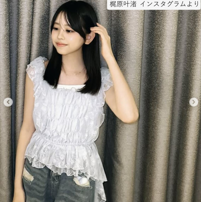 梶原叶渚、ソロショット ※「梶原叶渚」インスタグラム