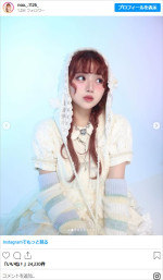 希空、雑誌撮影のオフショット　※「希空」インスタグラム