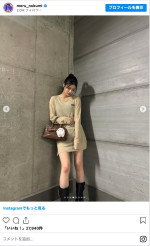 美脚が際立つコーディネートに　※「生見愛瑠」インスタグラム