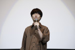 奥山由之監督、映画『秒速5センチメートル』特別試写会in大阪に登壇