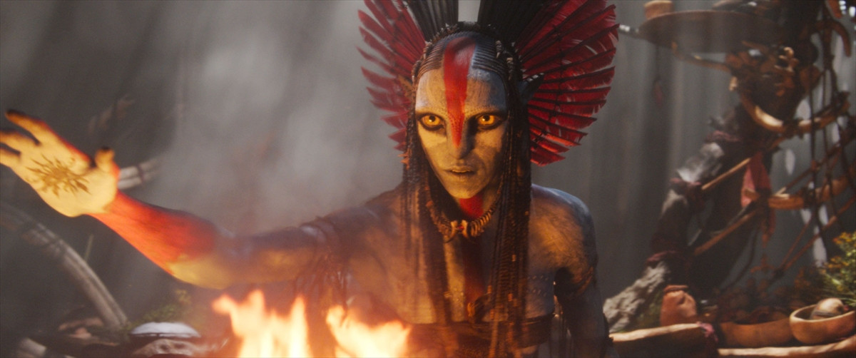 『アバター：ファイヤー・アンド・アッシュ』本予告が公開　「エイワに見放された」ナヴィ初の悪役ヴァランが怒りを燃やす