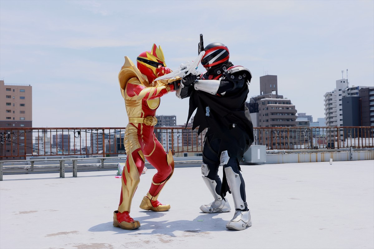 『ナンバーワン戦隊ゴジュウジャー』第32話「電撃破局!?　ナイフとケークの大喧嘩」、シャイニングナイフとスイートケークの夫婦喧嘩が勃発