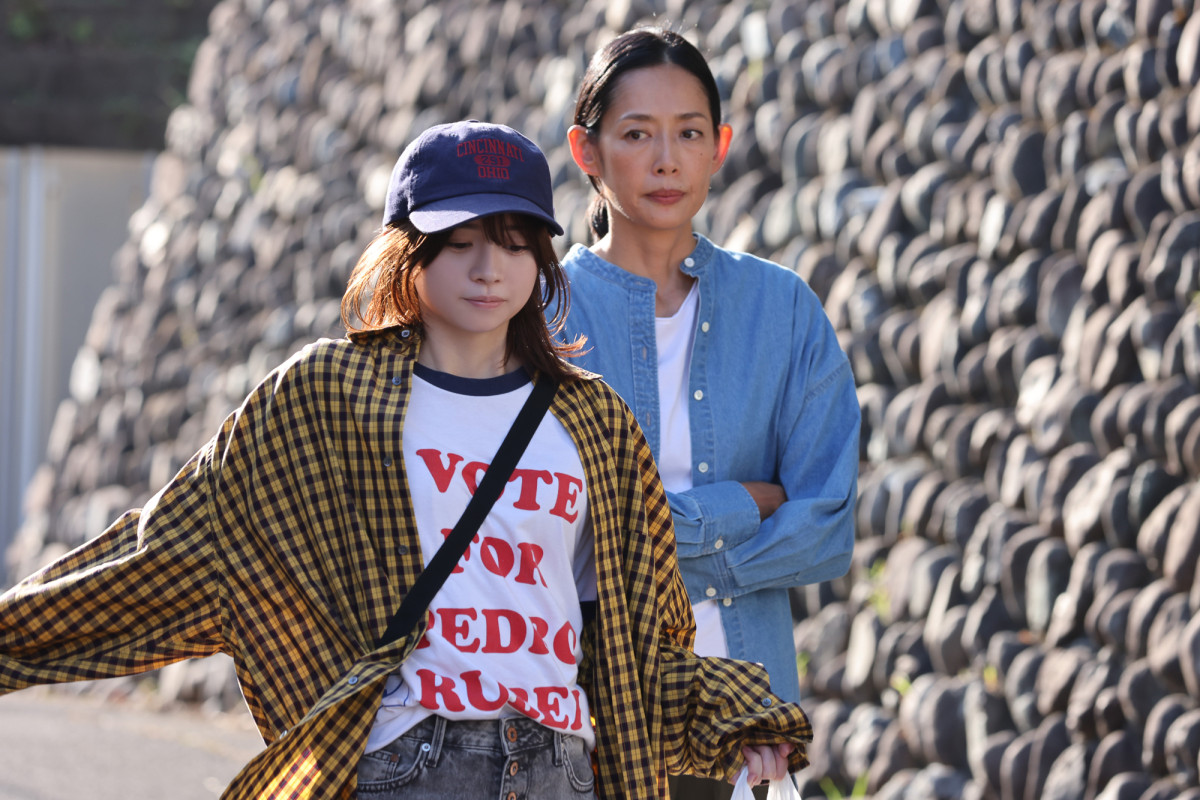 『ESCAPE』第2話“結以”桜田ひより＆“大介”佐野勇斗、予期せぬ事態に巻き込まれる