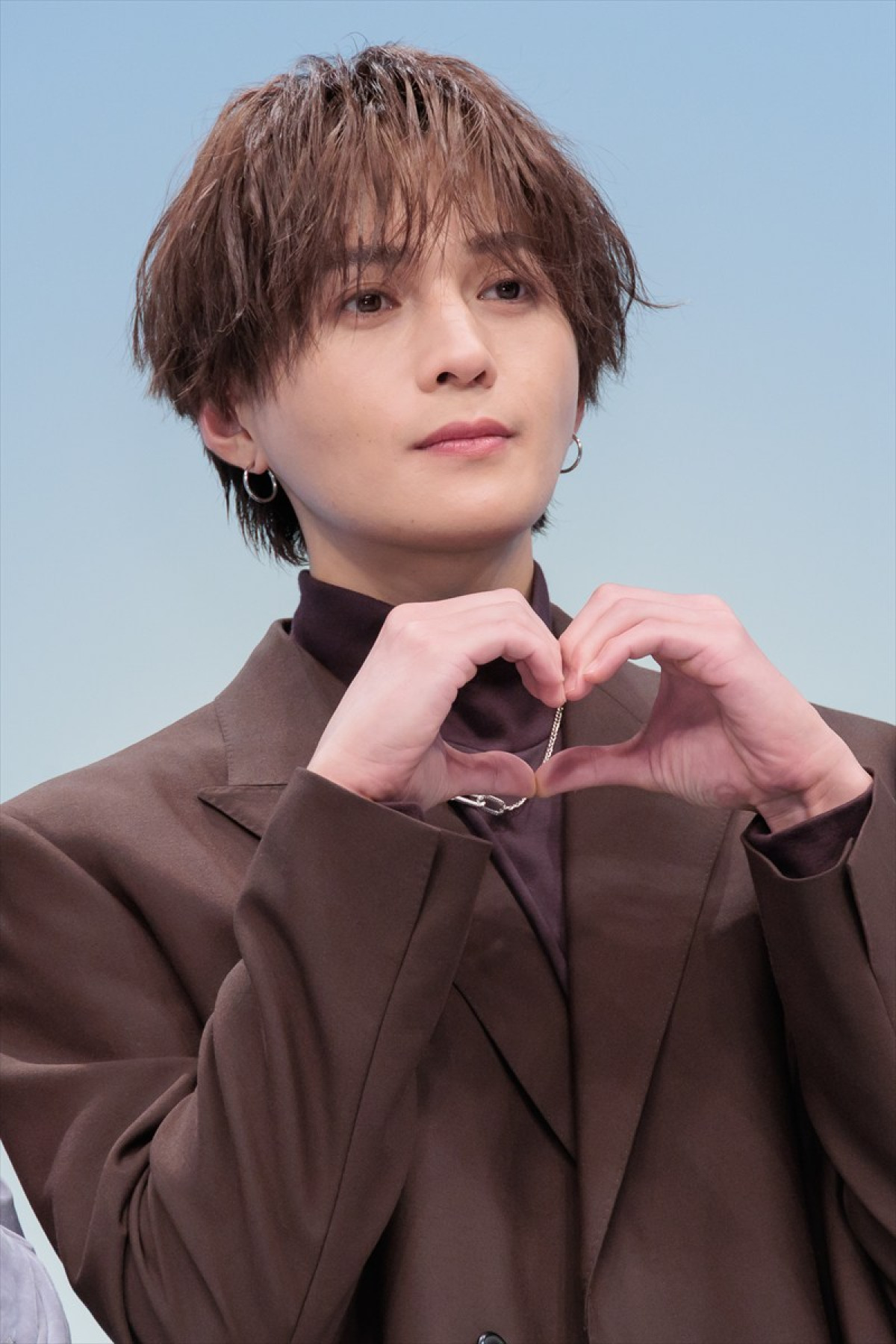 鈴木愛理＆八木勇征、推しが“一生上司”or“1日恋人”の答えは？「絶対いい日じゃないですか」