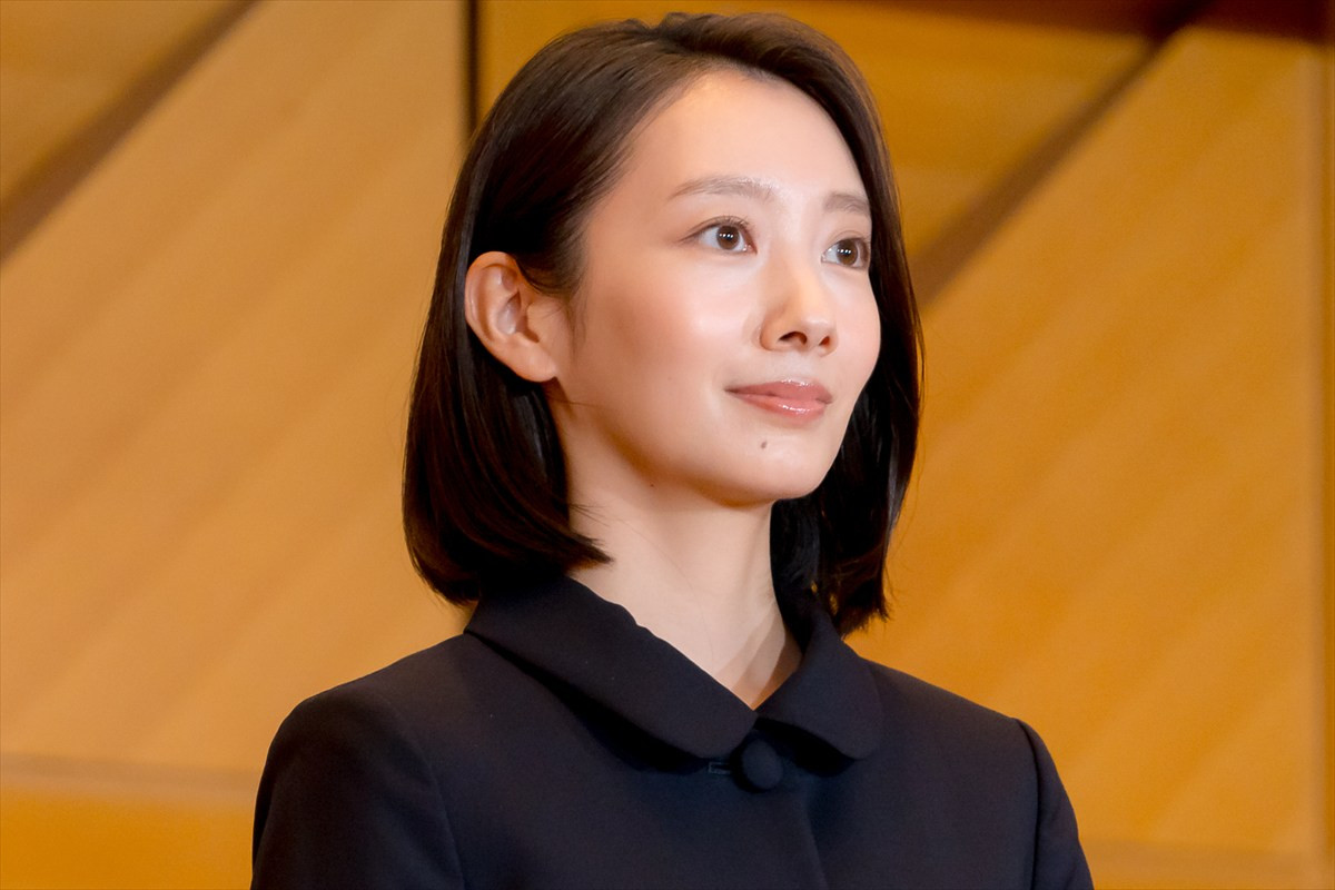 川栄李奈、“母親業のアウトソーシング”がテーマの作品に熱い思い「いろんな人の愛情が子どもにいけばいい」
