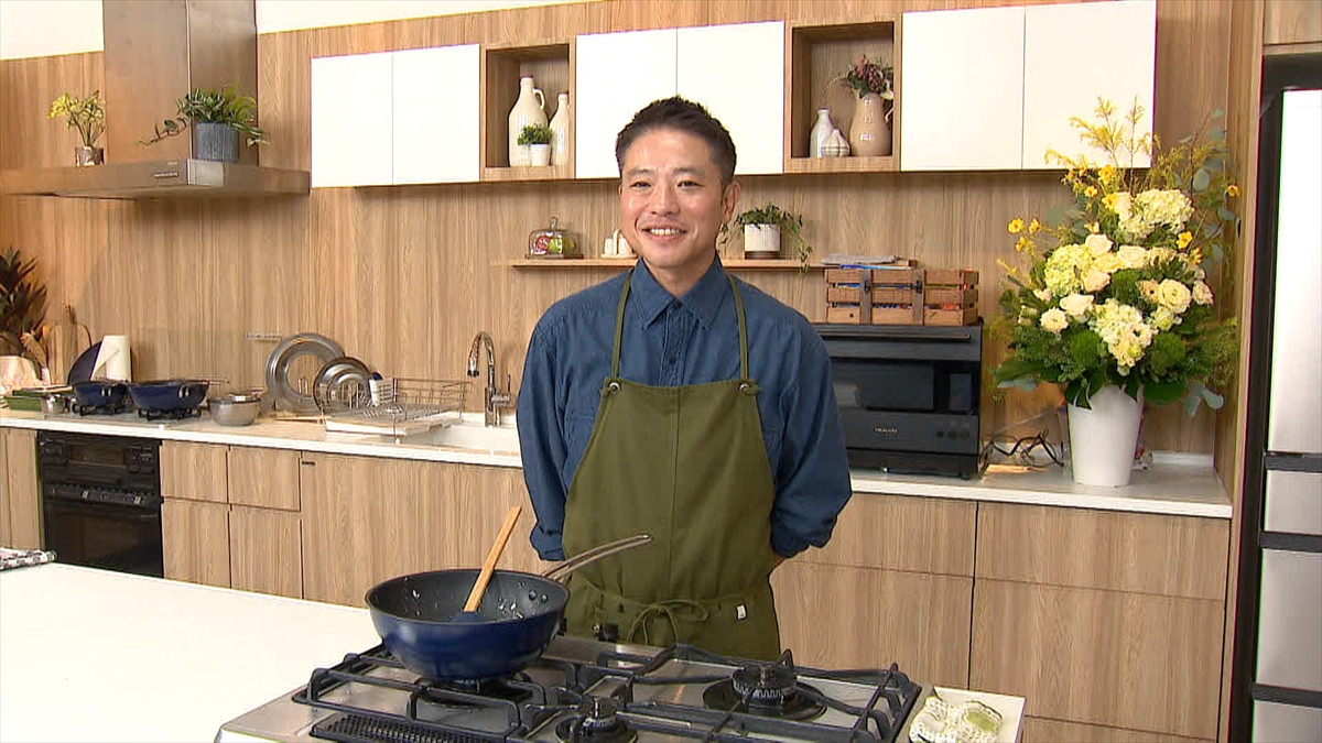 『ぺこもぐキッチン』に出演する栗原心平