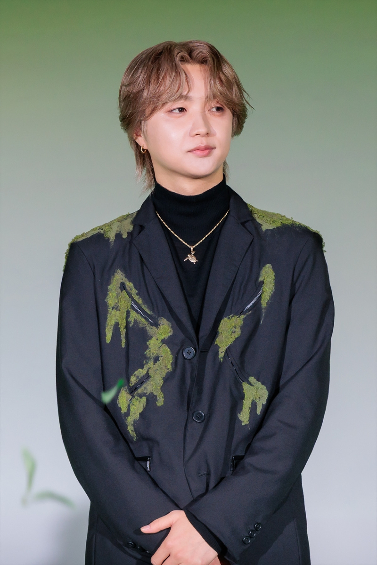 水上恒司、同世代共演者と現場の過ごし方に違い「若者の1人として良くないと思う」