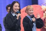 ドラマ『フェイクマミー』に出演する波瑠（左）と川栄李奈（右）