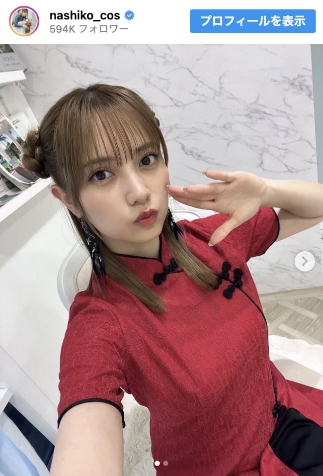 桃月なしこ、チャイナ服で美女雀士に変身 ※「桃月なしこ」インスタグラム