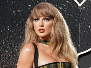 テイラー・スウィフト、チャートでトップ12曲を新アルバム収録曲が独占 歴史を塗り替える