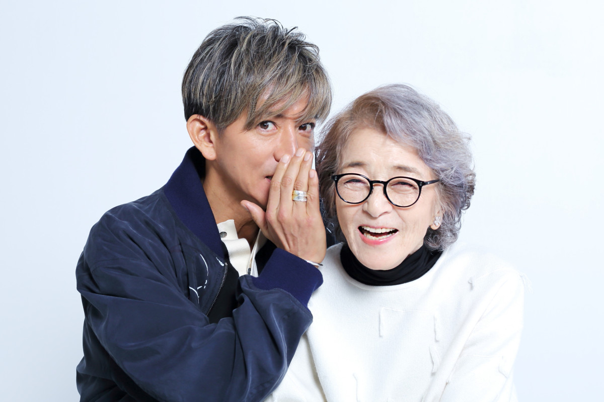 （左から）木村拓哉、倍賞千恵子