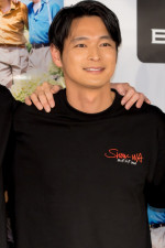 SHOW-WA、『SHOW-WAカレンダーブック2026』発売記念囲み取材会に登場