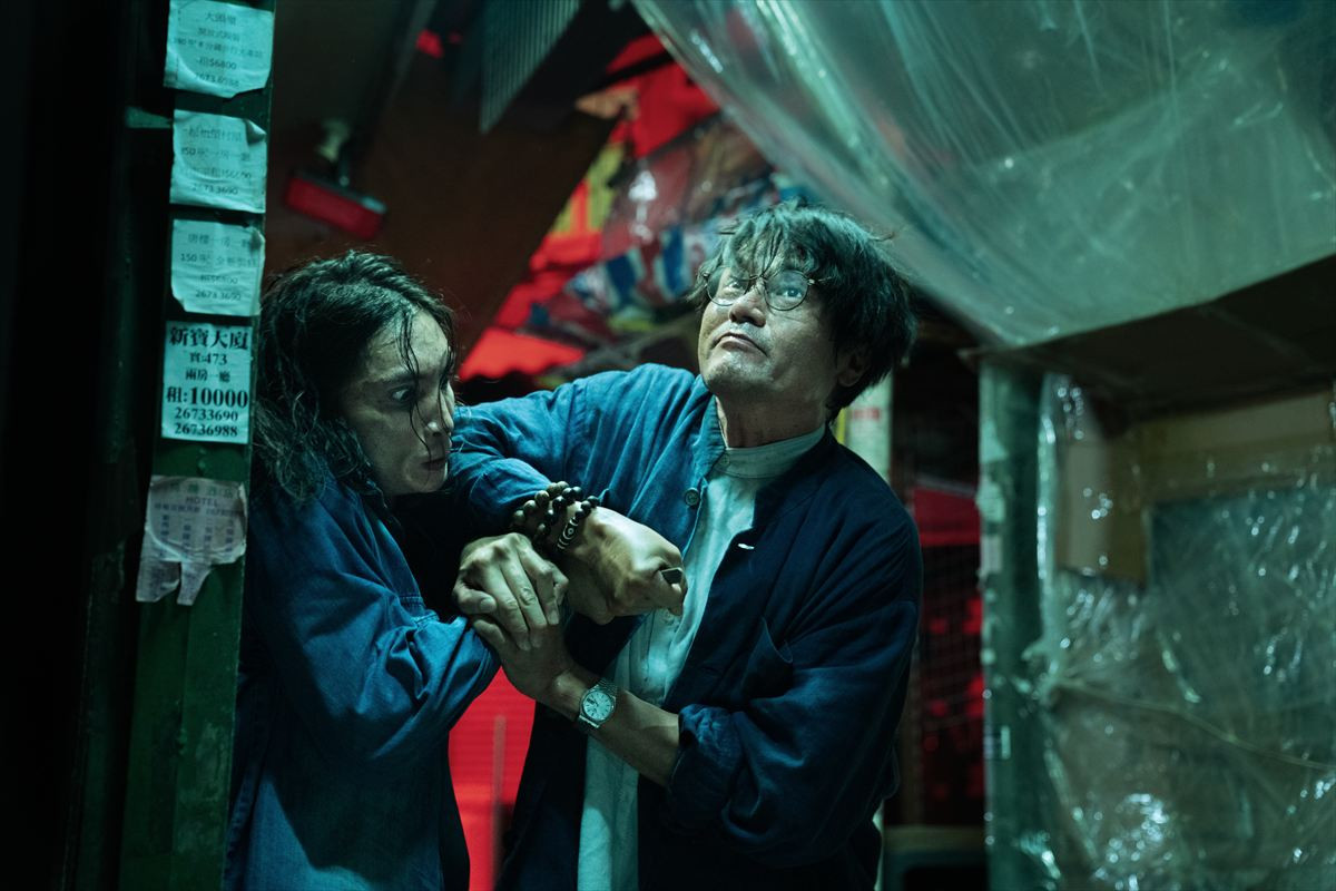 ソイ・チェン 監督作『マッド・フェイト 狂運』ポスター＆予告解禁　良心が壊滅する、奇跡と感動のパラノイアワールド