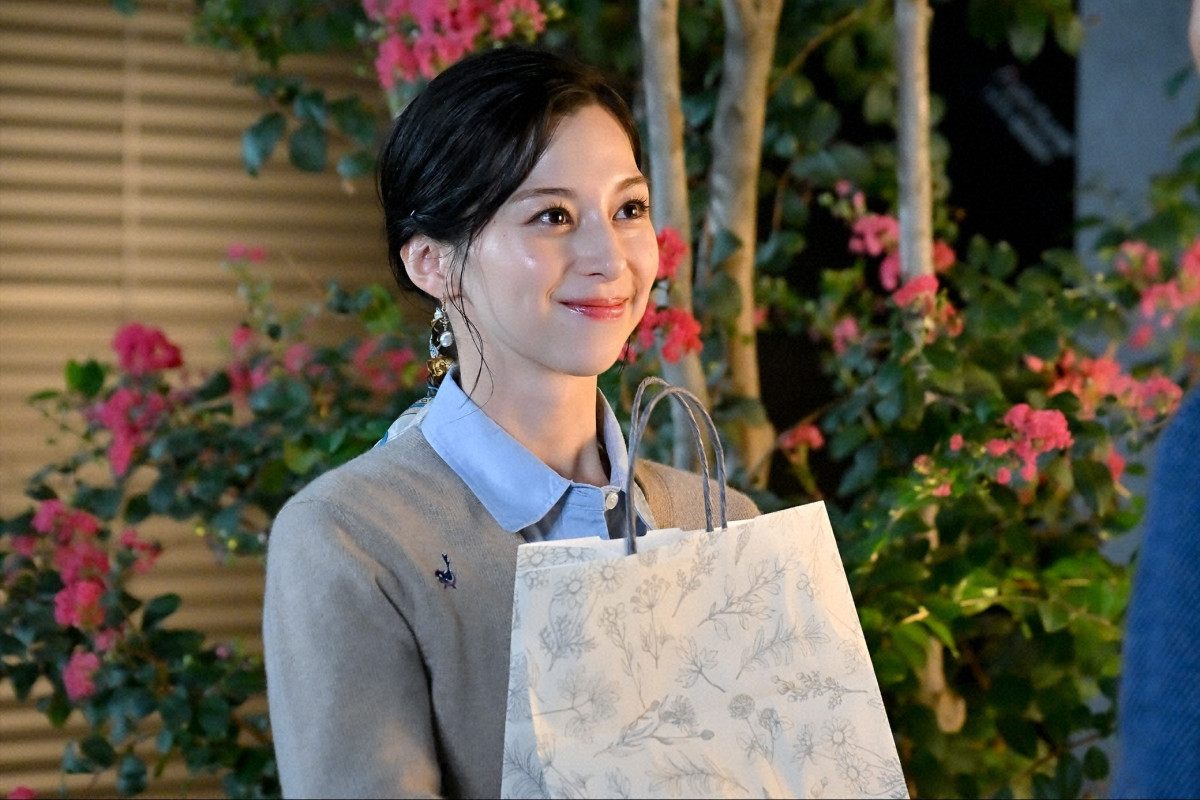 『じゃあ、あんたが作ってみろよ』第8話　鮎美、椿からの質問に戸惑う