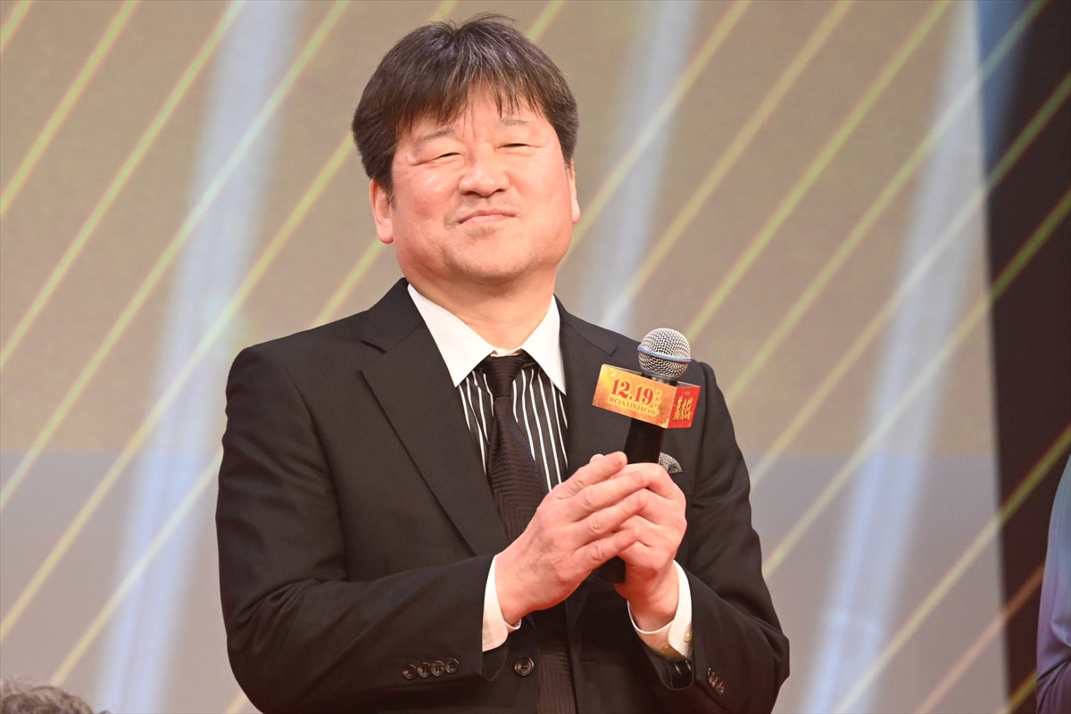 ムロツヨシ、渾身の企画でプライベートでは「ほぼ会わない」佐藤二朗へ出演打診！　念願の福田組主演も、佐藤は「感慨」なし