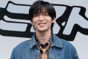 目黒蓮、「第42回ベストジーニスト2025 」授賞式に登場