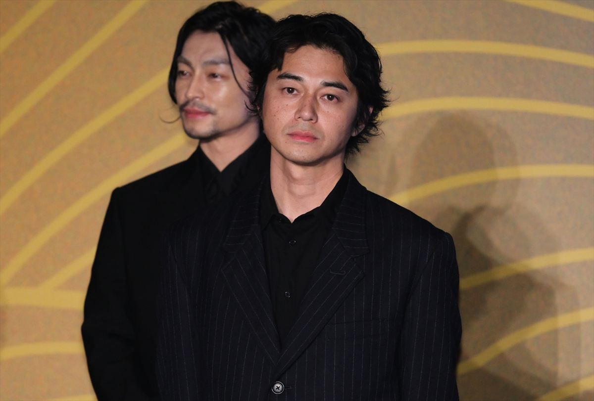 岡田准一、殺陣で怪我した直後にロケハン　鉄人ぶり明かされ照れ笑い