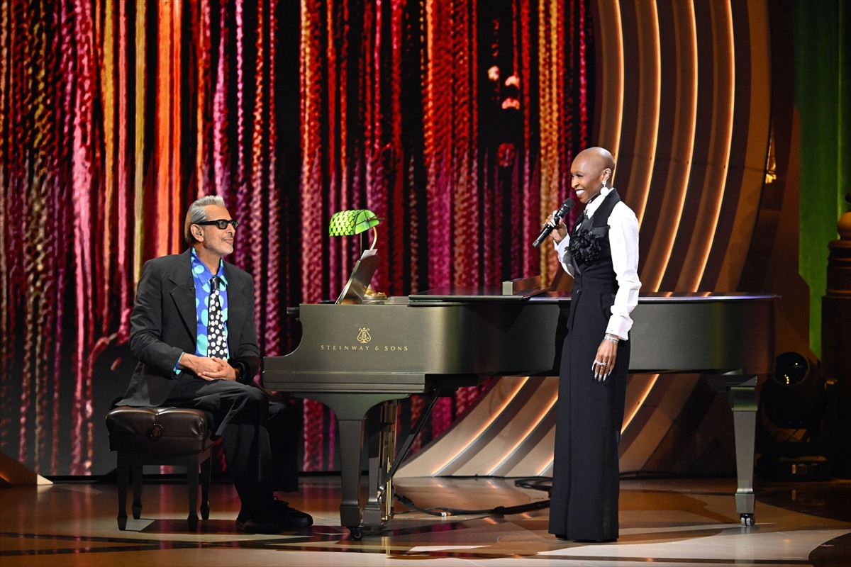 シンシア・エリヴォ＆アリアナ・グランデほか豪華キャストが圧巻のパフォーマンスを披露！「ウィキッド・スペシャル：忘れられない一夜」を開催