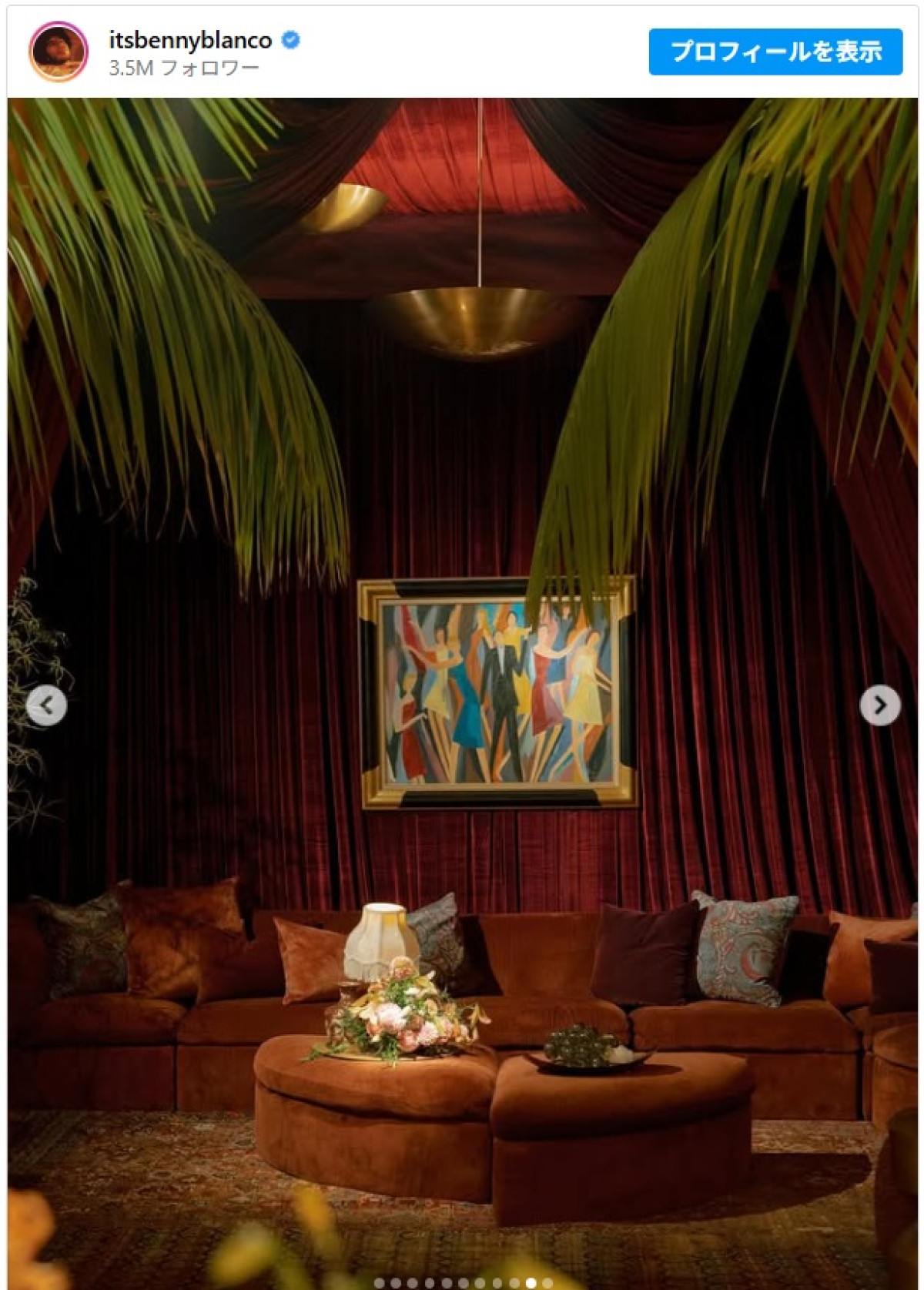 手を握るセレーナ・ゴメス＆テイラー・スウィフトの姿が胸熱！　ベニー・ブランコが結婚式の未公開ショットをシェア