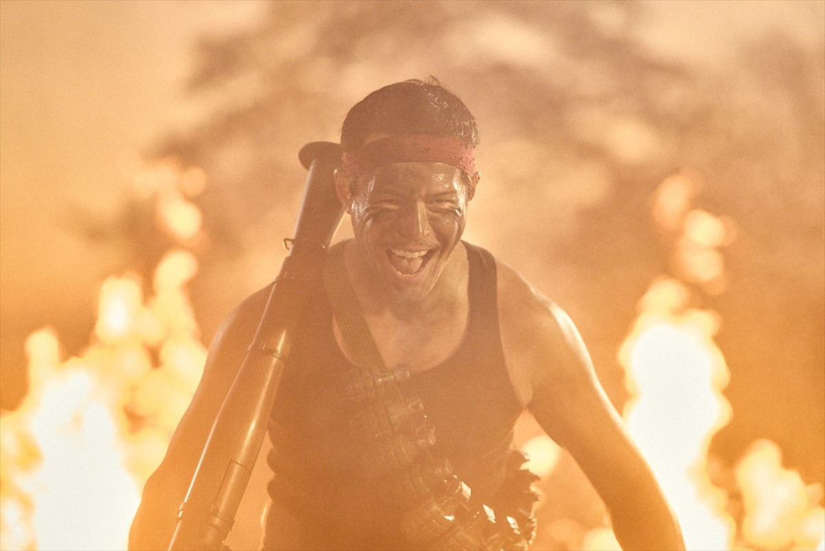 伊藤英明主演『ドンケツ season2』、まさかの「神奈川県警察」とコラボ　ロケマサを写しだした場面写真も解禁