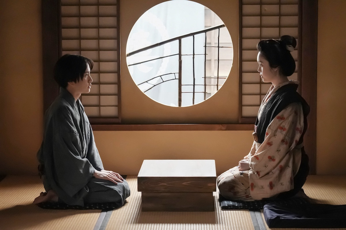 明日の『ばけばけ』“トキ”高石あかり、“三之丞”板垣李光人から松江に戻った経緯を聞く