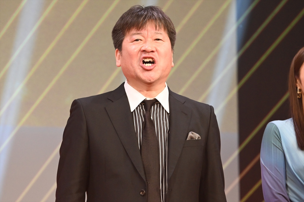 ムロツヨシ、渾身の企画でプライベートでは「ほぼ会わない」佐藤二朗へ出演打診！　念願の福田組主演も、佐藤は「感慨」なし