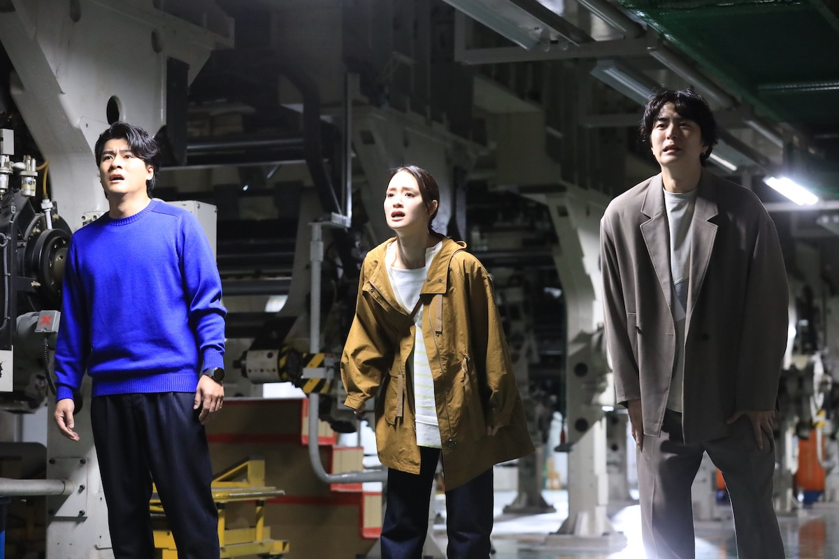 『良いこと悪いこと』第7話 “高木”間宮祥太朗、元担任の「お別れの会」で非難の声を浴びる