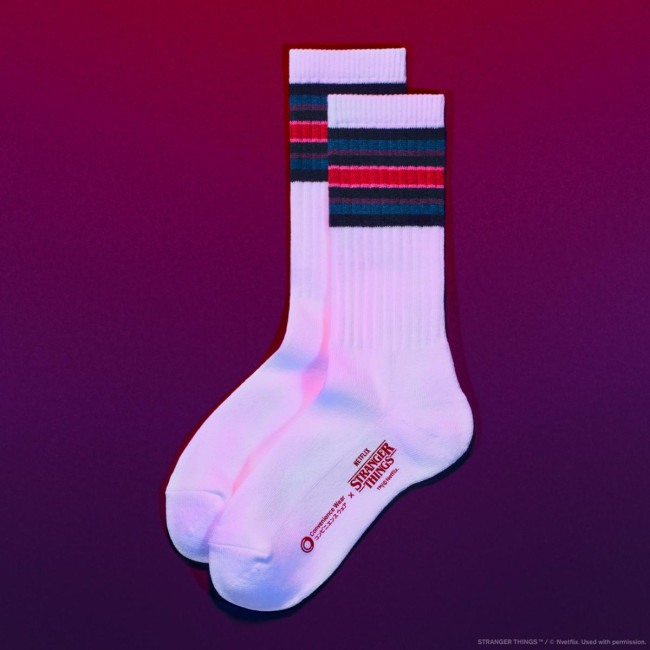 『ストレンジャー・シングス』×「ファミマ」コラボウェア発売！　初の“文具シリーズ”も登場