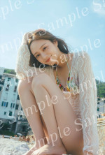 乃木坂46・梅澤美波2nd写真集『透明な覚悟』書店特典・折り目なしB3ポスター：セブンネットショッピング（通常版のみ）