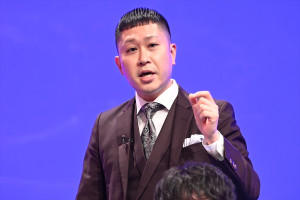 『ダブルインパクト 漫才＆コント二刀流No.1決定戦2026』開催記者会見の様子