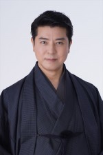 ドラマ『花のれん』に出演する上川隆也