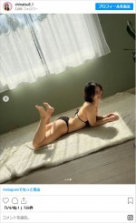 クロちゃんにマッサージした美女ちなつ、グラビアでも活動　※「ちなつ」インスタグラム