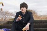 木曜劇場『日本一の最低男 ※私の家族はニセモノだった』に出演する奥智哉