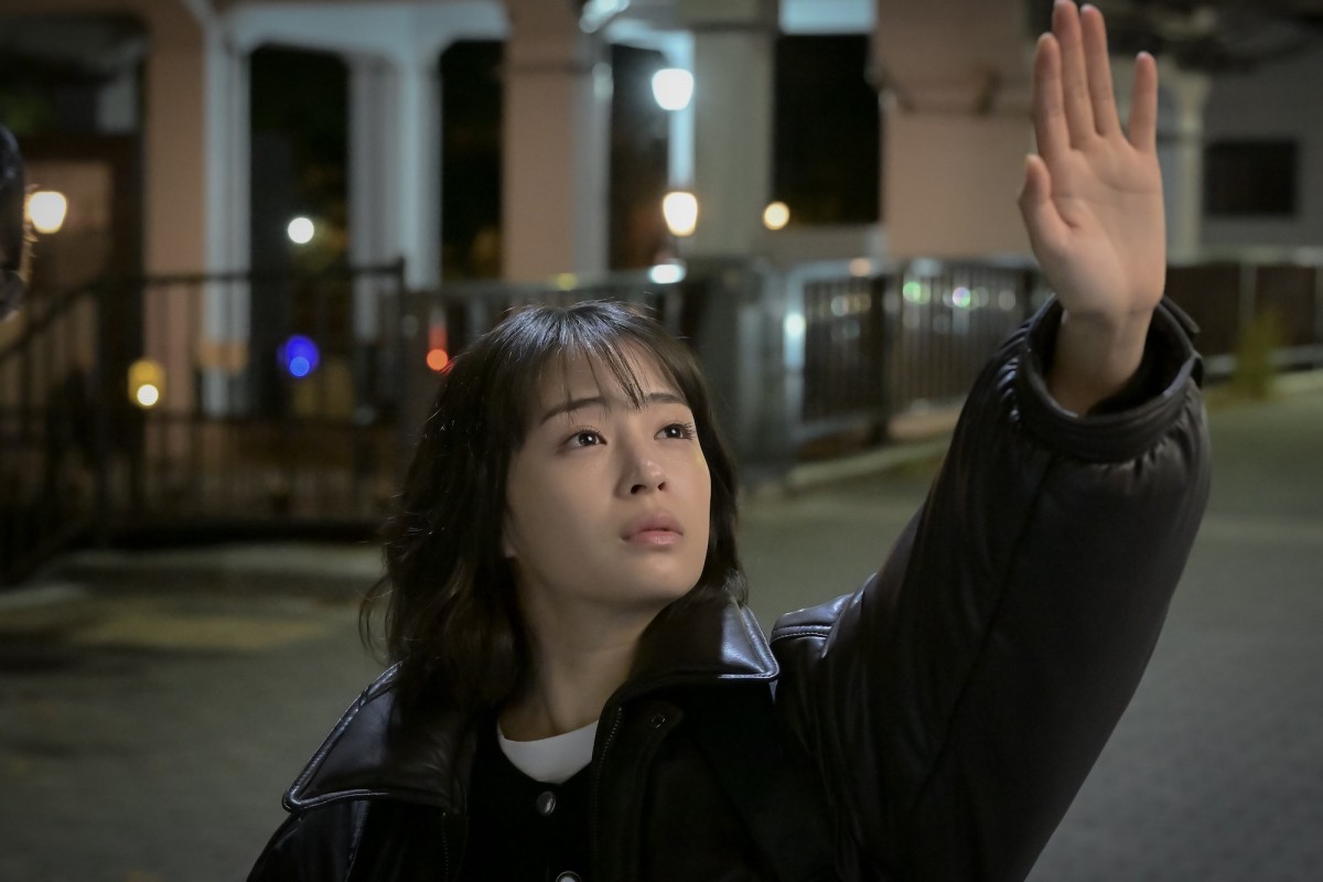『クジャクのダンス、誰が見た？』第2話“心麦”広瀬すず、“神井”磯村勇斗から出生の秘密を突き付けられる